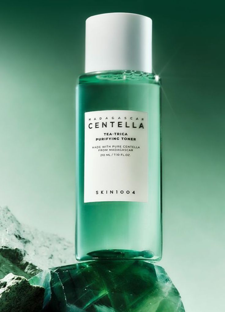 SKIN 1004 Madagascar Aentella Tea-Trica Purifying Toner